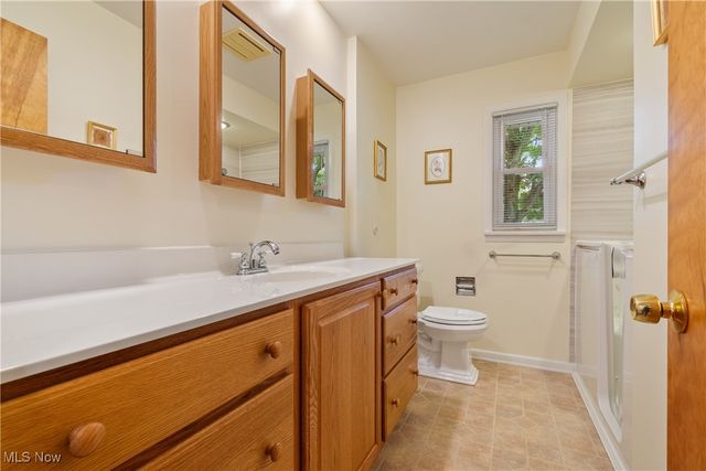 2595 Sand Run Pky, Fairlawn, OH 44333