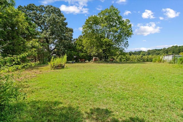 1506 Meadowlark Drive NE, Dalton, GA 30721