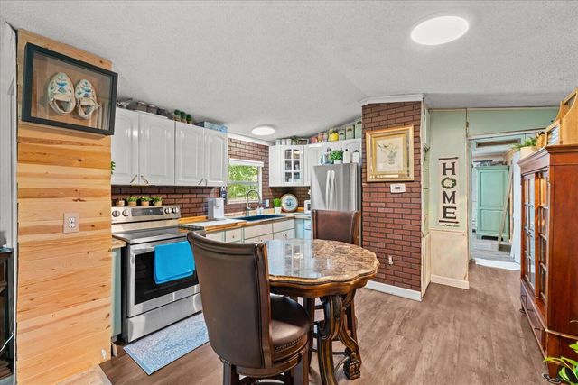 1506 Meadowlark Drive NE, Dalton, GA 30721