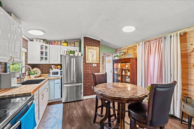 1506 Meadowlark Drive NE, Dalton, GA 30721