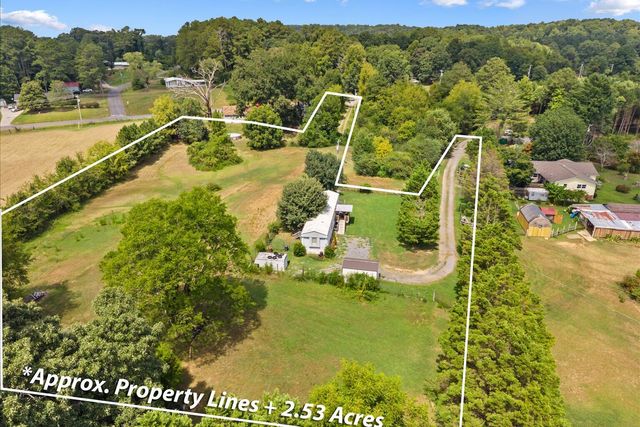 1506 Meadowlark Drive NE, Dalton, GA 30721