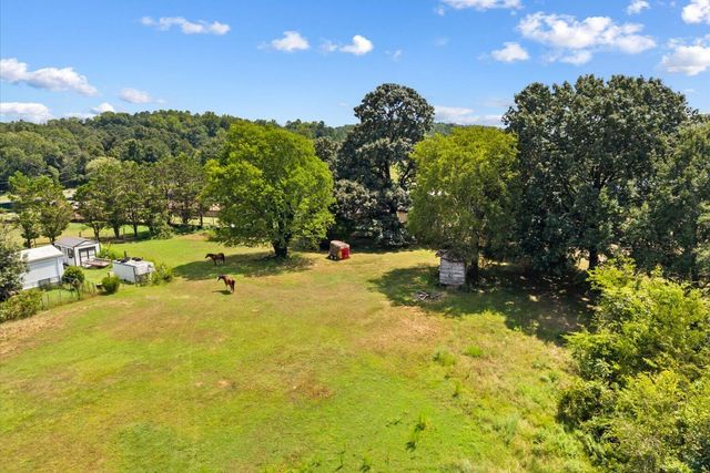 1506 Meadowlark Drive NE, Dalton, GA 30721