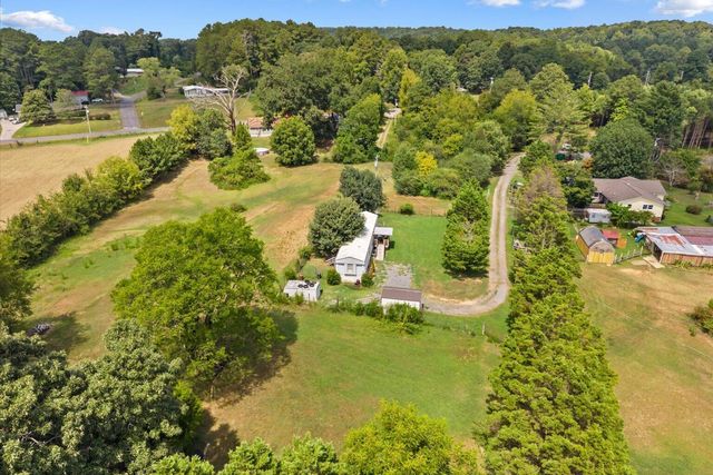 1506 Meadowlark Drive NE, Dalton, GA 30721