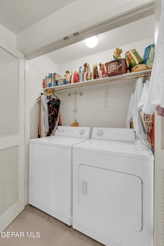 221 N Alto Mesa A, El Paso, TX 79912