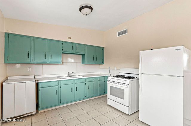 815 Montana Avenue, Las Cruces, NM 88001