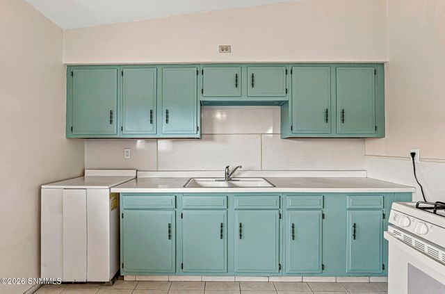 815 Montana Avenue, Las Cruces, NM 88001