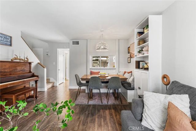 101 W Riverdale Avenue 60, Orange, CA 92865