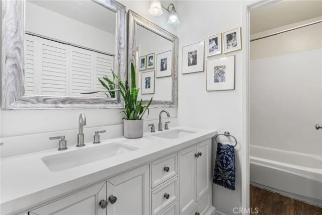 101 W Riverdale Avenue 60, Orange, CA 92865
