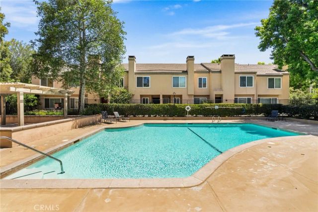 101 W Riverdale Avenue 60, Orange, CA 92865
