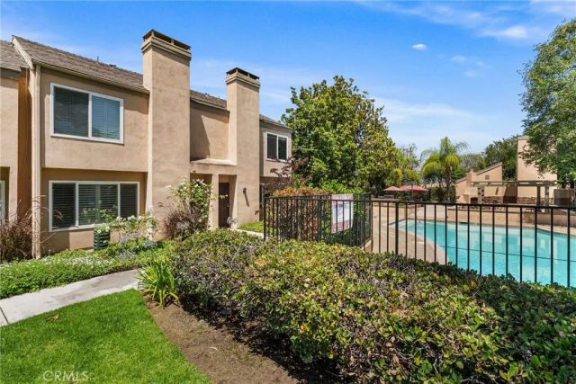 101 W Riverdale Avenue 60, Orange, CA 92865