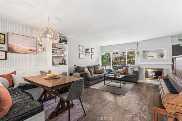 101 W Riverdale Avenue 60, Orange, CA 92865