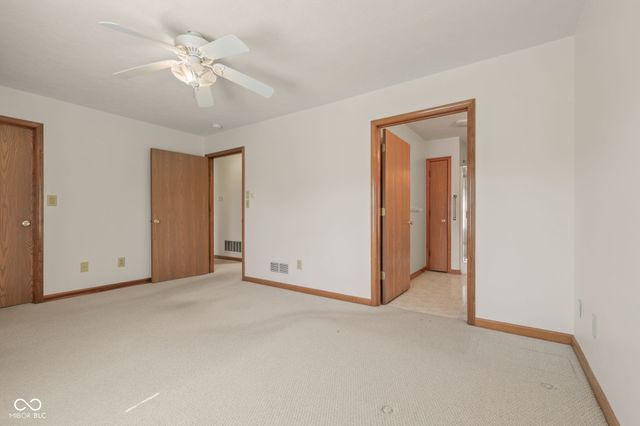 7947 Bentley Commons Drive, Indianapolis, IN 46259