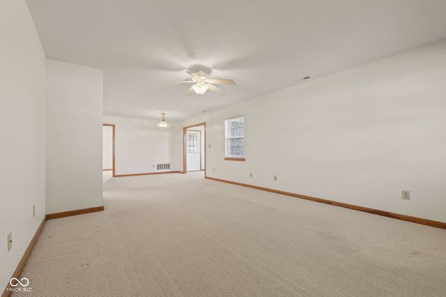 7947 Bentley Commons Drive, Indianapolis, IN 46259