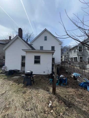 17 Perham Street, Nashua, NH 03064