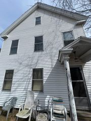 17 Perham Street, Nashua, NH 03064