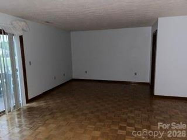 317 Low Bridge Road, Forest City, NC 28043