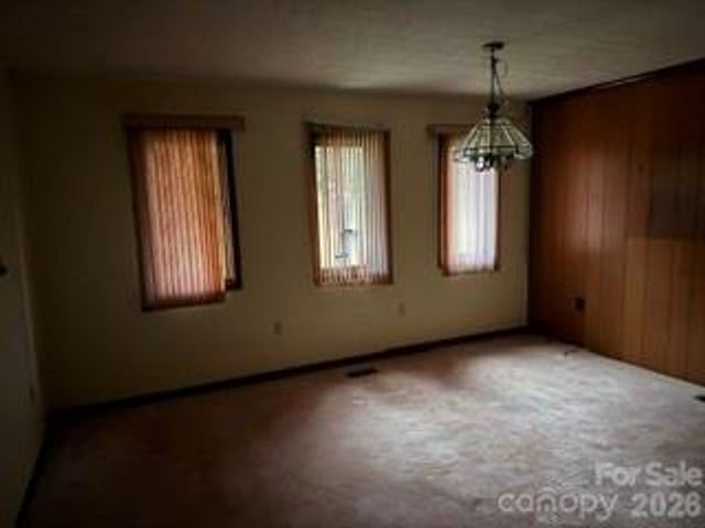 317 Low Bridge Road, Forest City, NC 28043