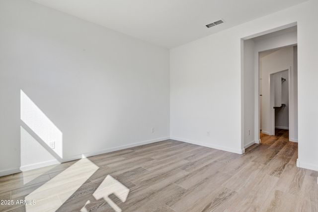 4053 DESERT MOON Drive, Wickenburg, AZ 85390