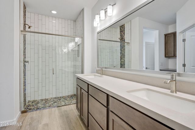 4053 DESERT MOON Drive, Wickenburg, AZ 85390