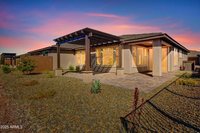 4053 DESERT MOON Drive, Wickenburg, AZ 85390