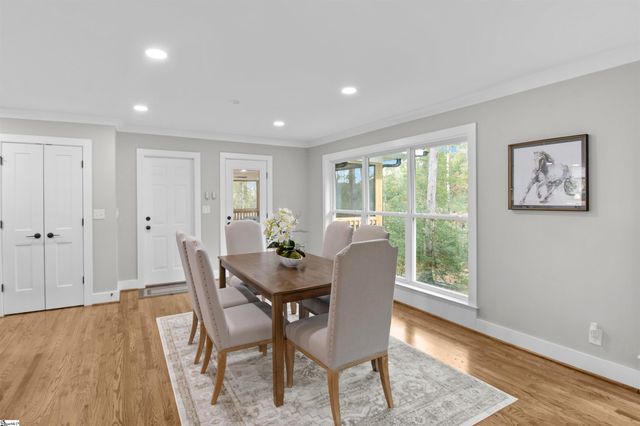 211 Gerald Drive, Simpsonville, SC 29681