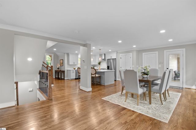 211 Gerald Drive, Simpsonville, SC 29681