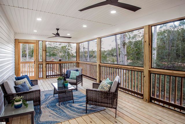 211 Gerald Drive, Simpsonville, SC 29681