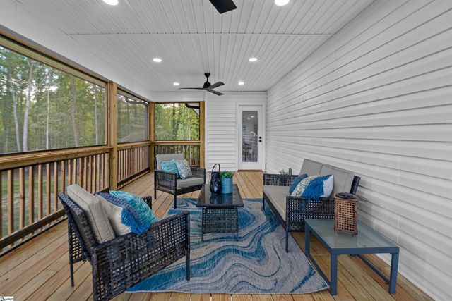 211 Gerald Drive, Simpsonville, SC 29681