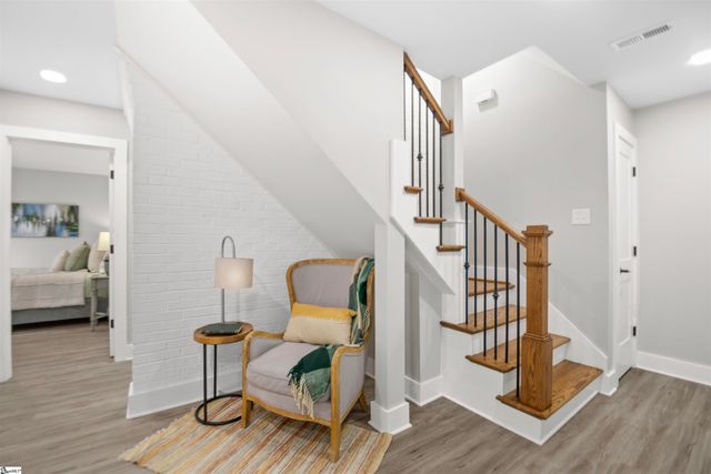 211 Gerald Drive, Simpsonville, SC 29681