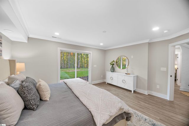 211 Gerald Drive, Simpsonville, SC 29681