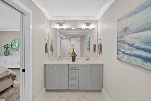 211 Gerald Drive, Simpsonville, SC 29681