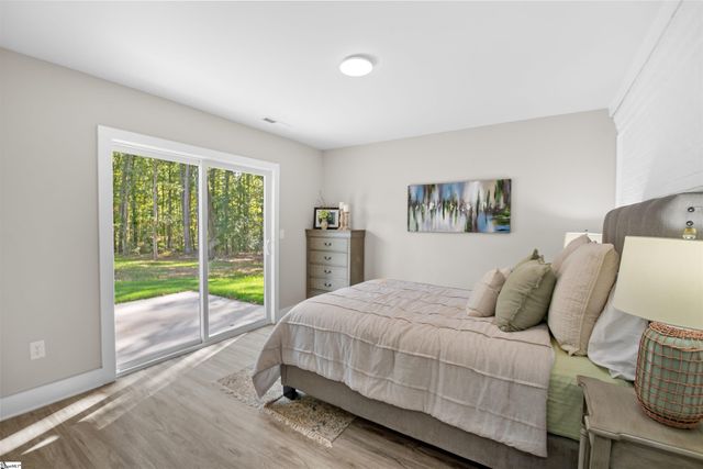 211 Gerald Drive, Simpsonville, SC 29681