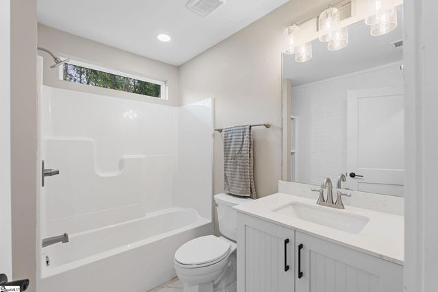 211 Gerald Drive, Simpsonville, SC 29681