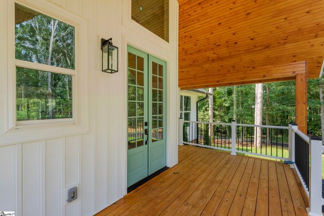 211 Gerald Drive, Simpsonville, SC 29681