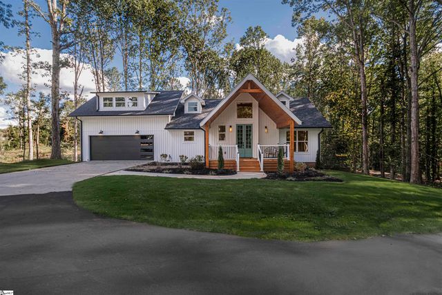 211 Gerald Drive, Simpsonville, SC 29681