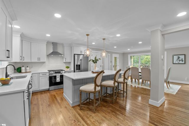 211 Gerald Drive, Simpsonville, SC 29681