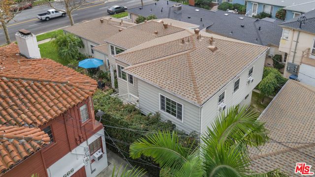 2907 W Riverside Drive, Burbank, CA 91505