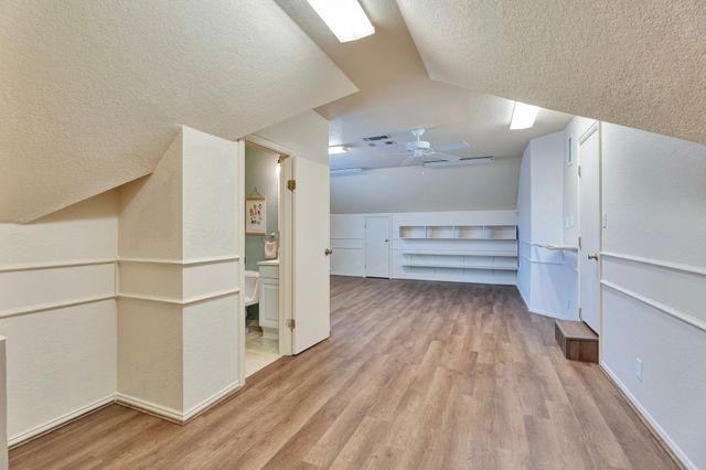 9321 S Longwood Drive, Granbury, TX 76049