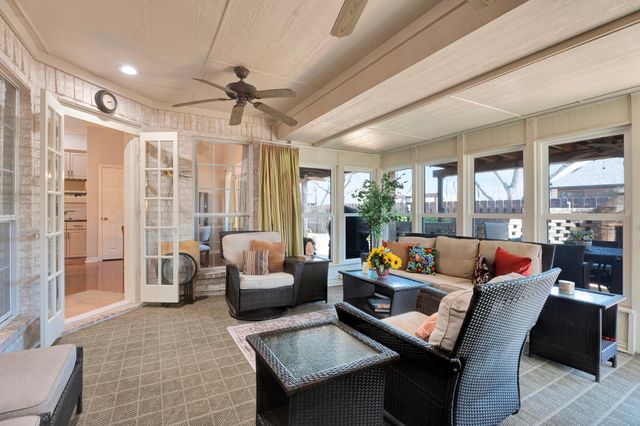 9321 S Longwood Drive, Granbury, TX 76049