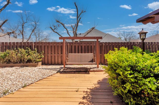 9321 S Longwood Drive, Granbury, TX 76049