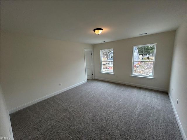 1433 Wharf Hill DR, Smithfield, VA 23430