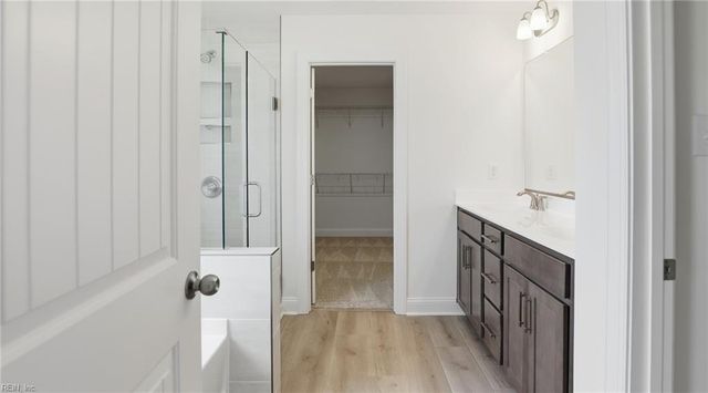 1433 Wharf Hill DR, Smithfield, VA 23430