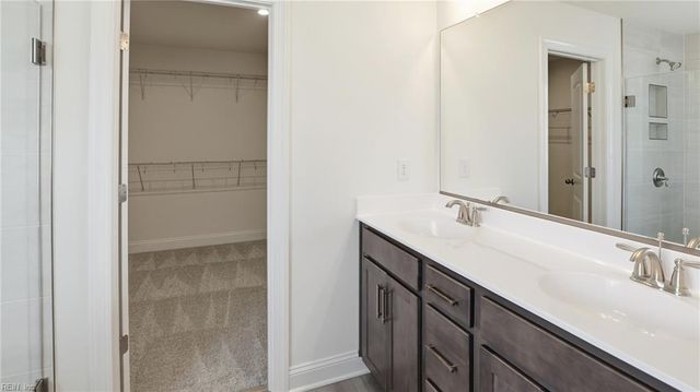 1433 Wharf Hill DR, Smithfield, VA 23430