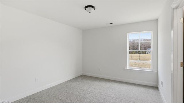 1433 Wharf Hill DR, Smithfield, VA 23430