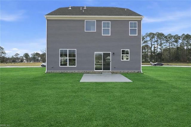 1433 Wharf Hill DR, Smithfield, VA 23430