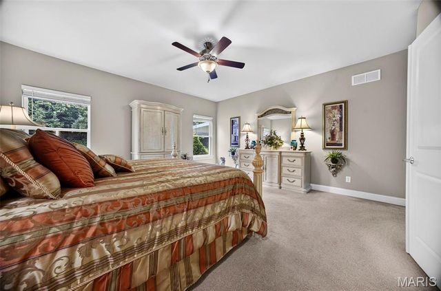 240 Carlton Point Drive, Wentzville, MO 63385