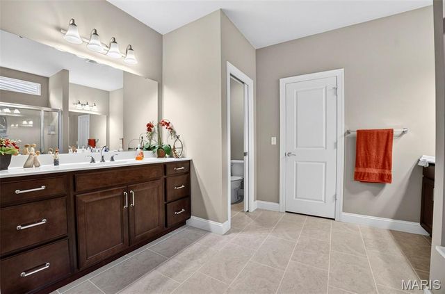 240 Carlton Point Drive, Wentzville, MO 63385