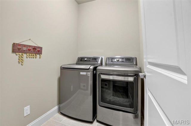 240 Carlton Point Drive, Wentzville, MO 63385
