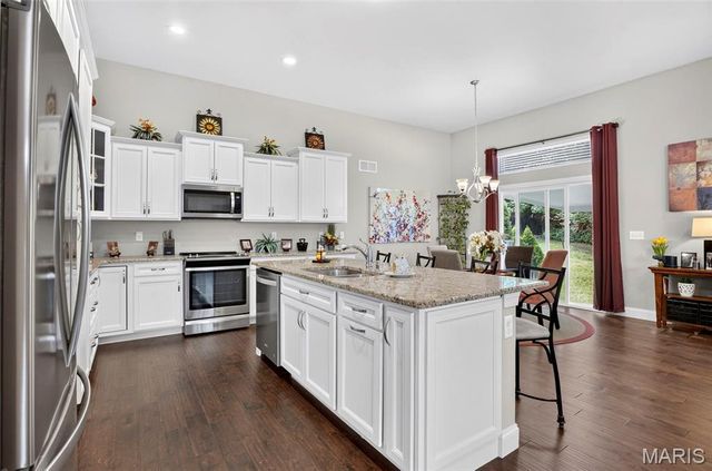 240 Carlton Point Drive, Wentzville, MO 63385