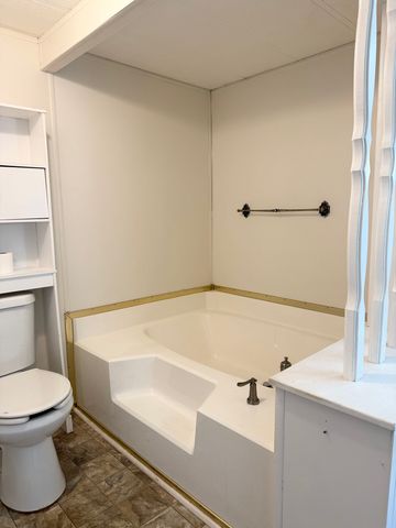 23 Thunderbird Drive, Naugatuck, CT 06770